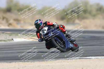 media/Nov-02-2025-CVMA (Sun) [[337aff29ab]]/Race 4-Formula Middleweight/